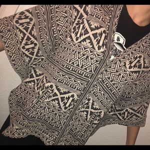 Patterned cardigan